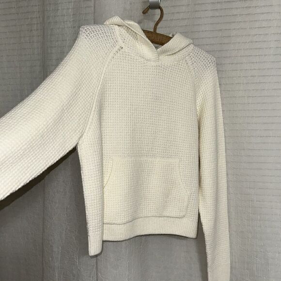 Aeropostale M Ivory Chunky Knit Hooded Sweater front Pocket - Picture 5 of 12